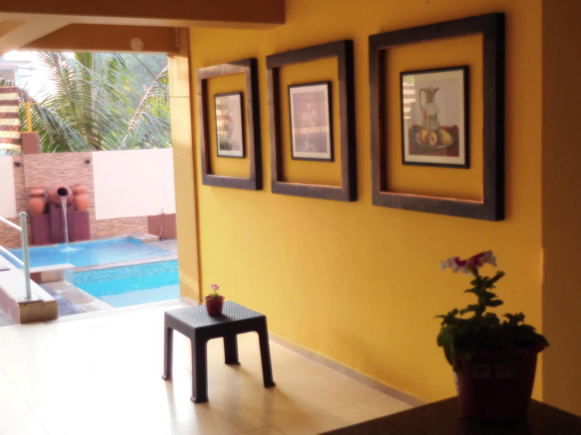 Oyo 9913 Nova De Goa Hotel Pangim Exterior foto