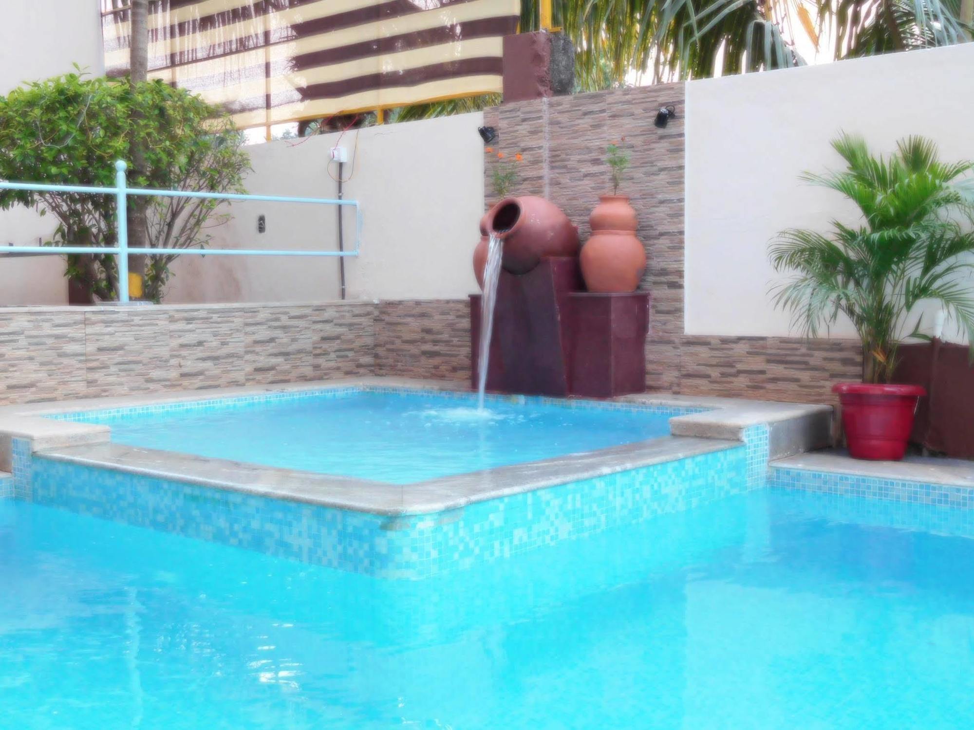 Oyo 9913 Nova De Goa Hotel Pangim Exterior foto